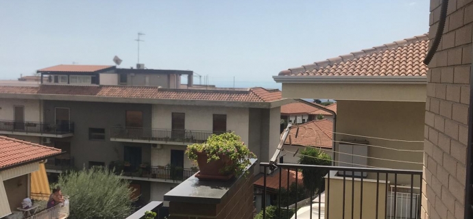 Gravina di Catania appartamento recente costruzione 4 vani