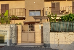 Gravina di Catania appartamento recente costruzione 4 vani