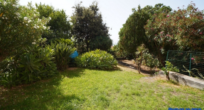 AciTrezza / Eden Riviera  in residence 5 vani +giardino+ posto auto coperto