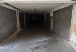 Aci Castello/ Ficarazzi garage 15 mq
